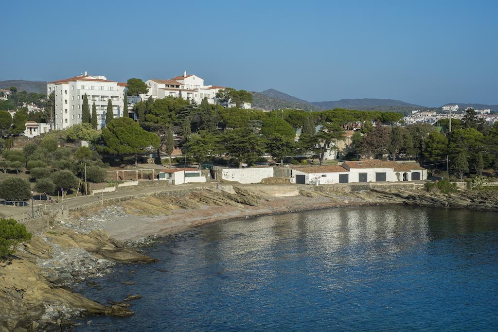 Hotel Rocamar Кадакес Экстерьер фото