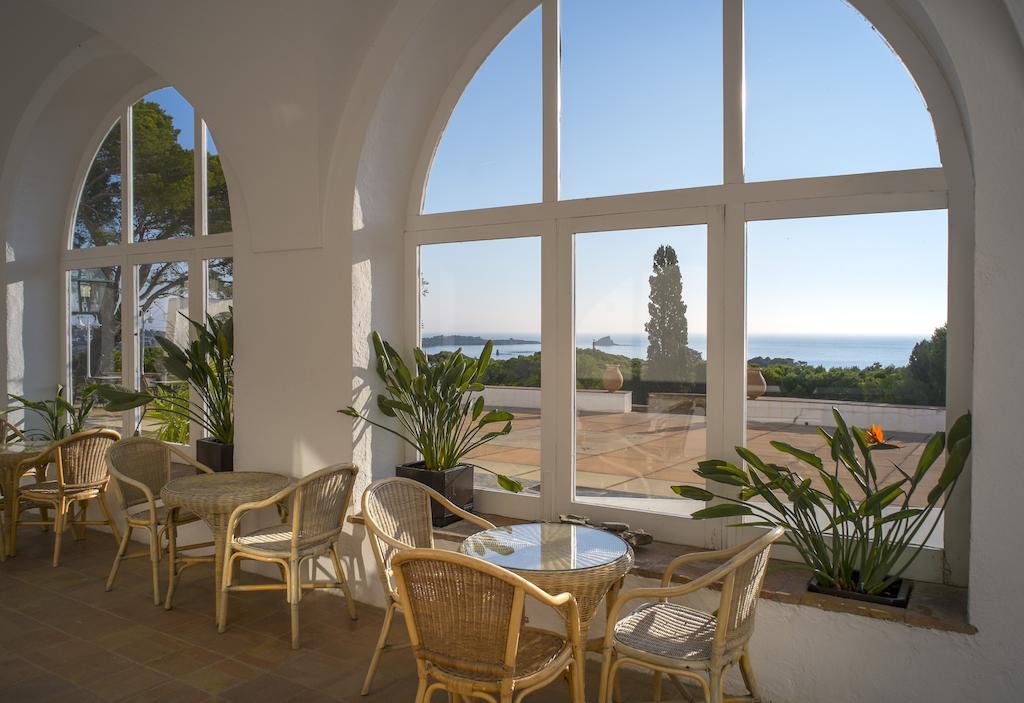 Hotel Rocamar Кадакес Экстерьер фото